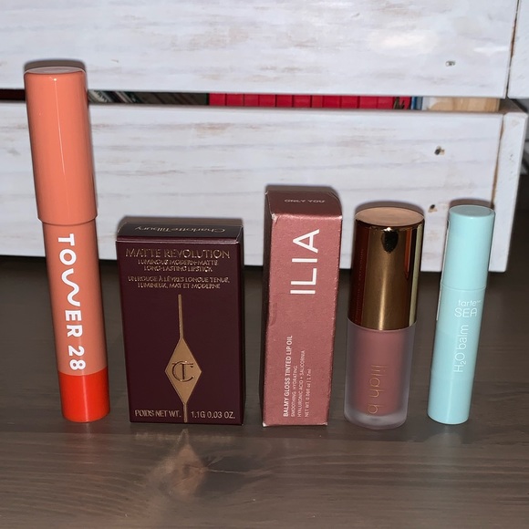 Other - 5 piece Lip set new! 💄💋